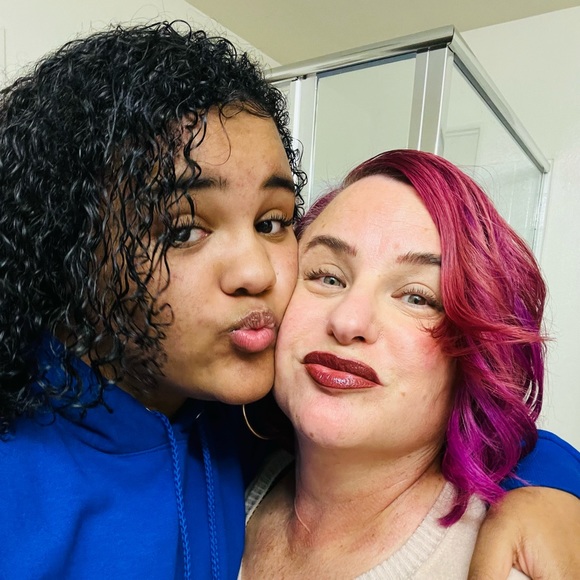 Welcome-Don’t just meet me, lol, take a minute, PLEASE read my story 💕😃🙏🏼☮️ - Picture 4 of 6